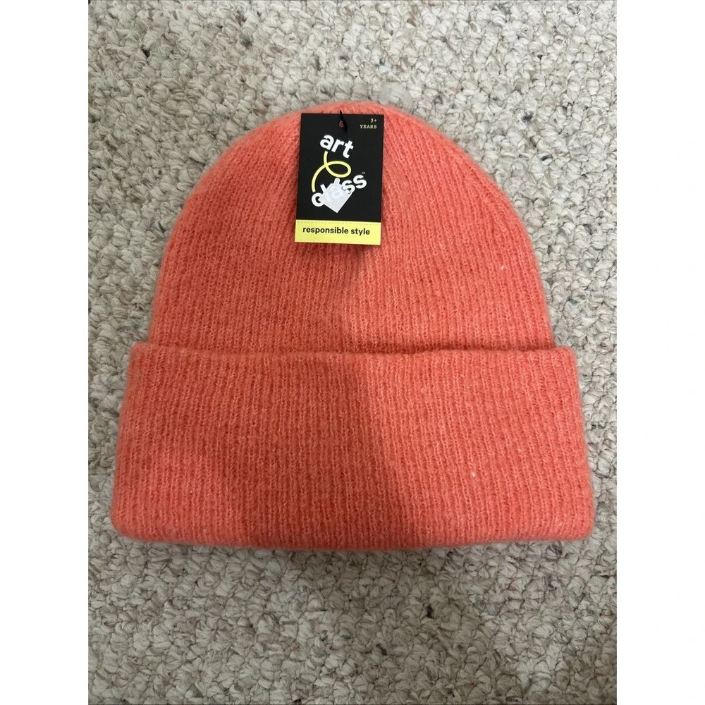 Art Class Girl's Size One Fits All Beanie Hat Knit‎ For Ages 3 Plus Orange New
